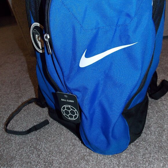 NWT-Nike Club Team Nutmeg Soccer Backpak - Picture 2 of 7